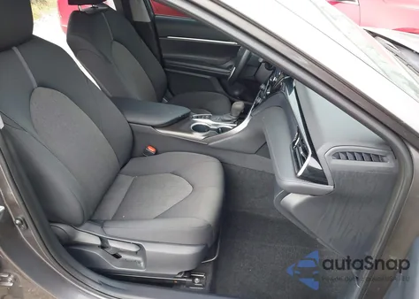 2022 Toyota Camry Le Hybrid from USA, damaged, VIN 4T1C31AK8NU593757